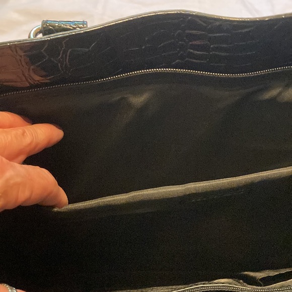 Bueno black pebbled satchel - Picture 10 of 11